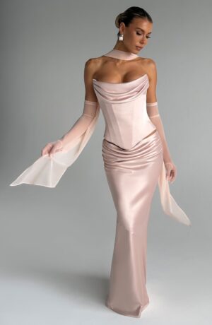 Delicate Peach Mesh Scarf Fashion Accessory