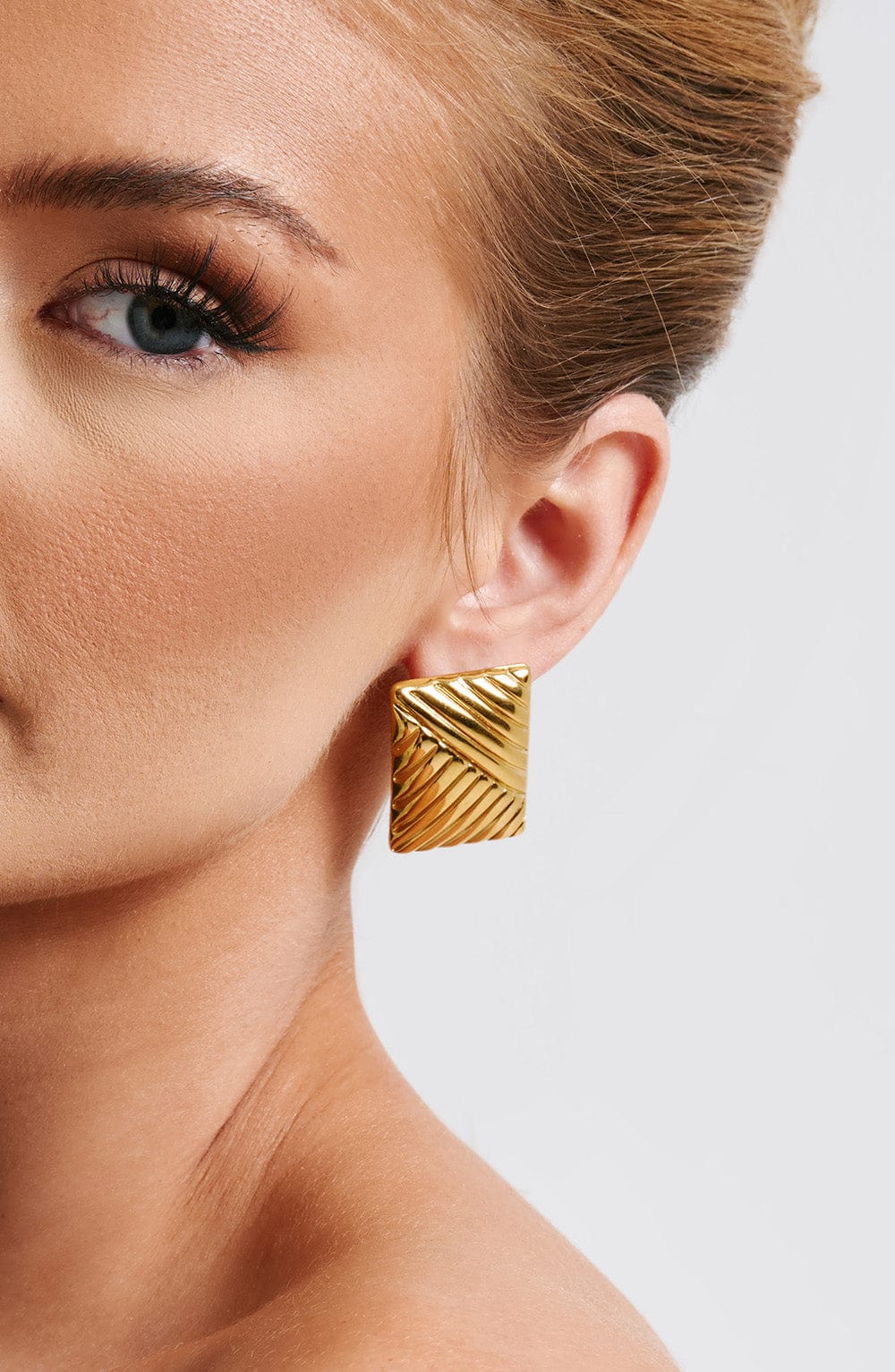 Square Corrugated Studs - Gold Stainless Steel - Image 2