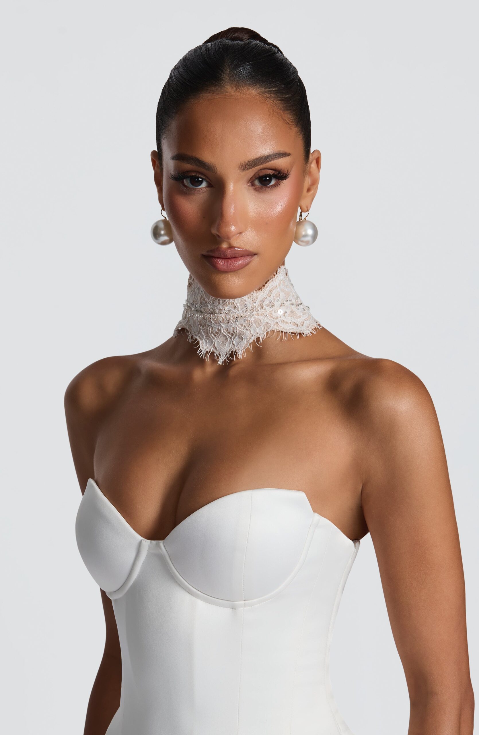 Bridal Ivory Choker Scarf with Tulle Details - Image 14