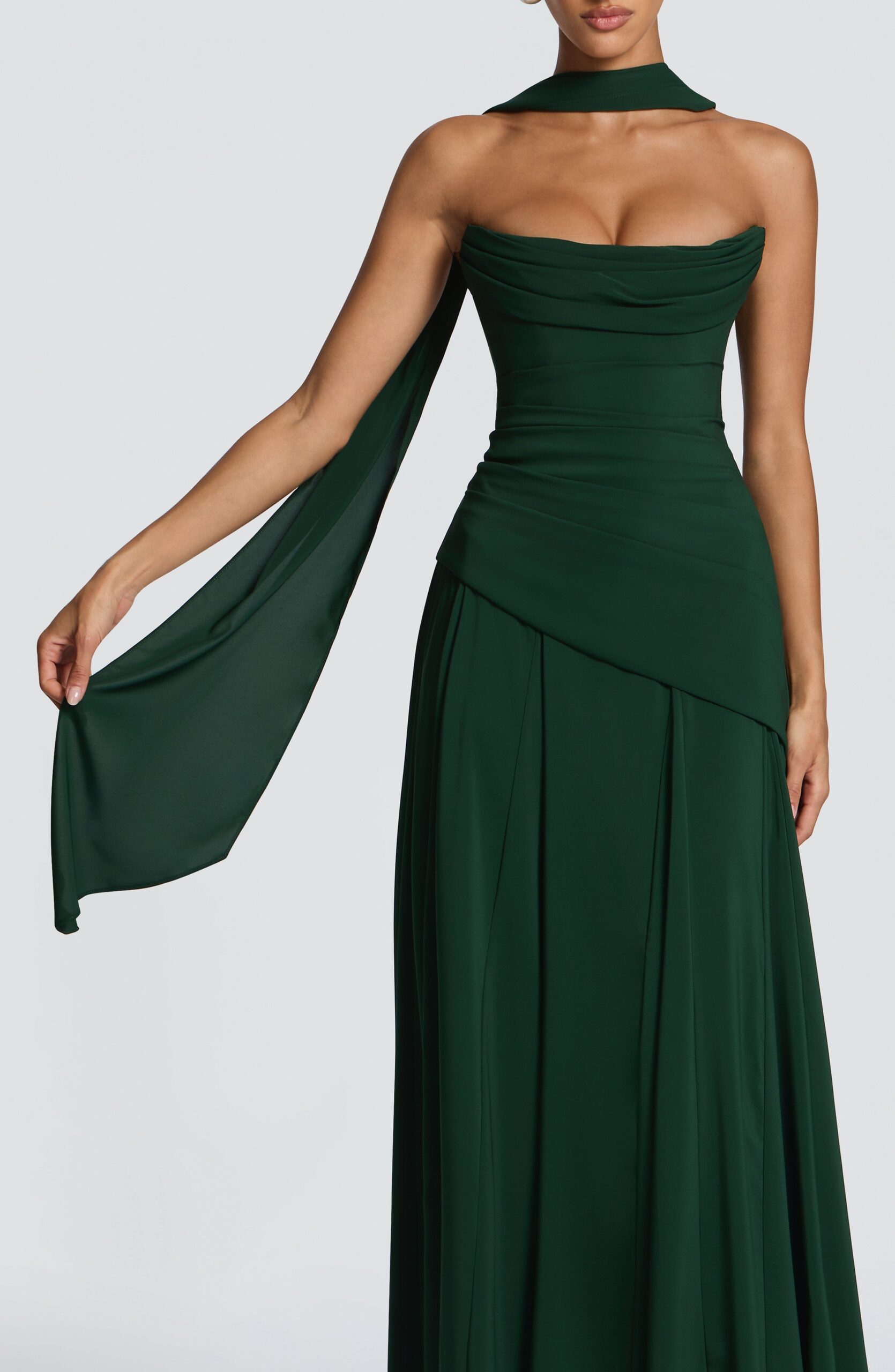 Elegant Chiffon Neck Wrap - Emerald Shade