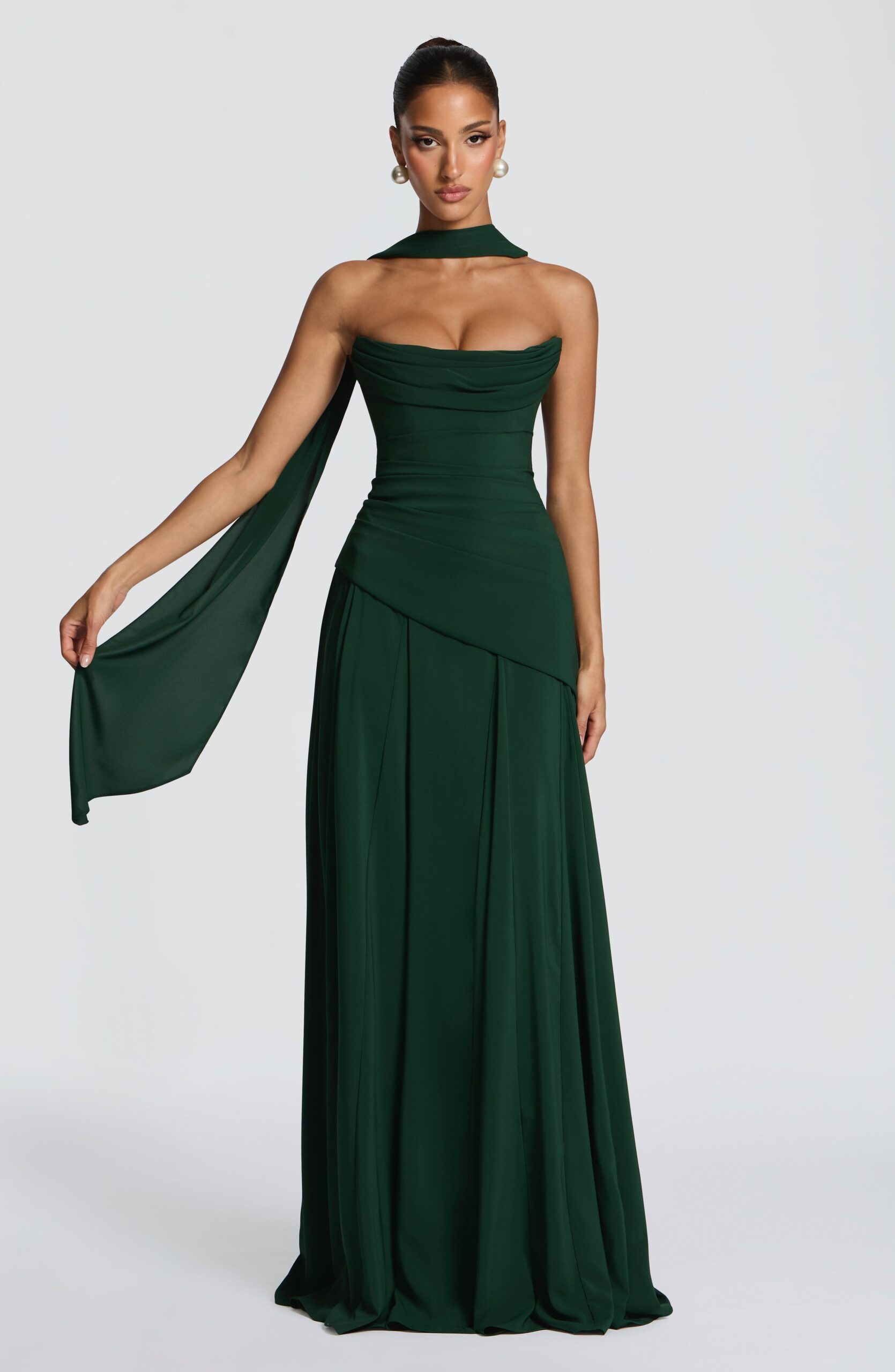 Elegant Chiffon Neck Wrap - Emerald Shade - Image 2
