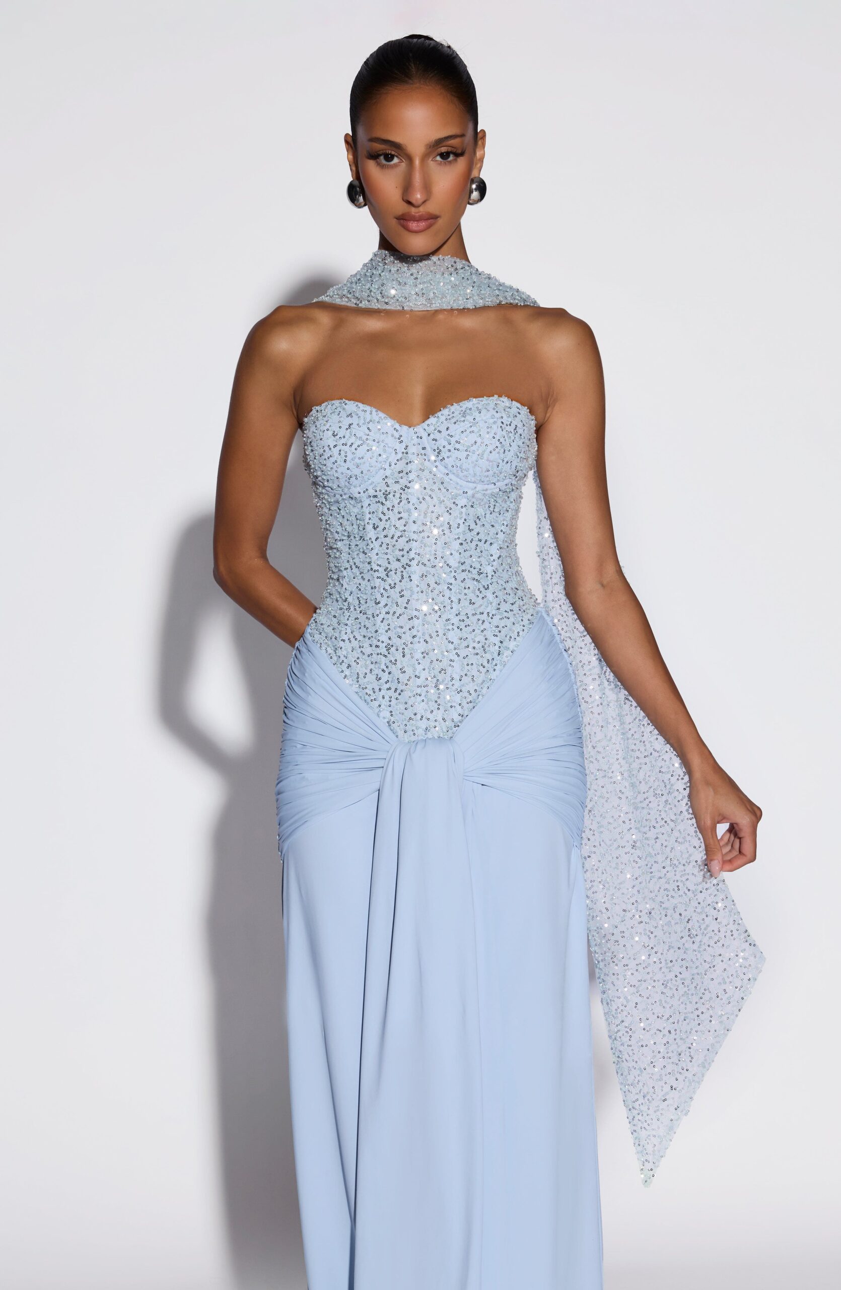 Elegant Embellished Tulle Scarf Blue - Image 4